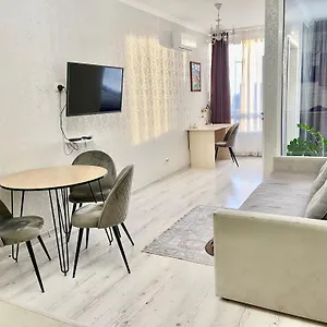https://hotel-kiev-02132-8.hotels-of-kiev.com
