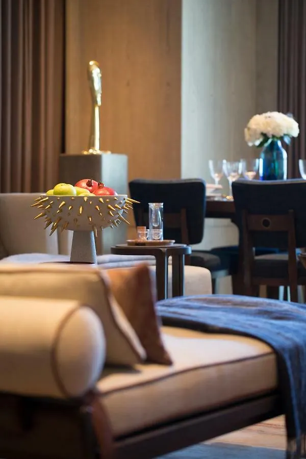 *****  Hotel K11 Artus Hongkong Chiny