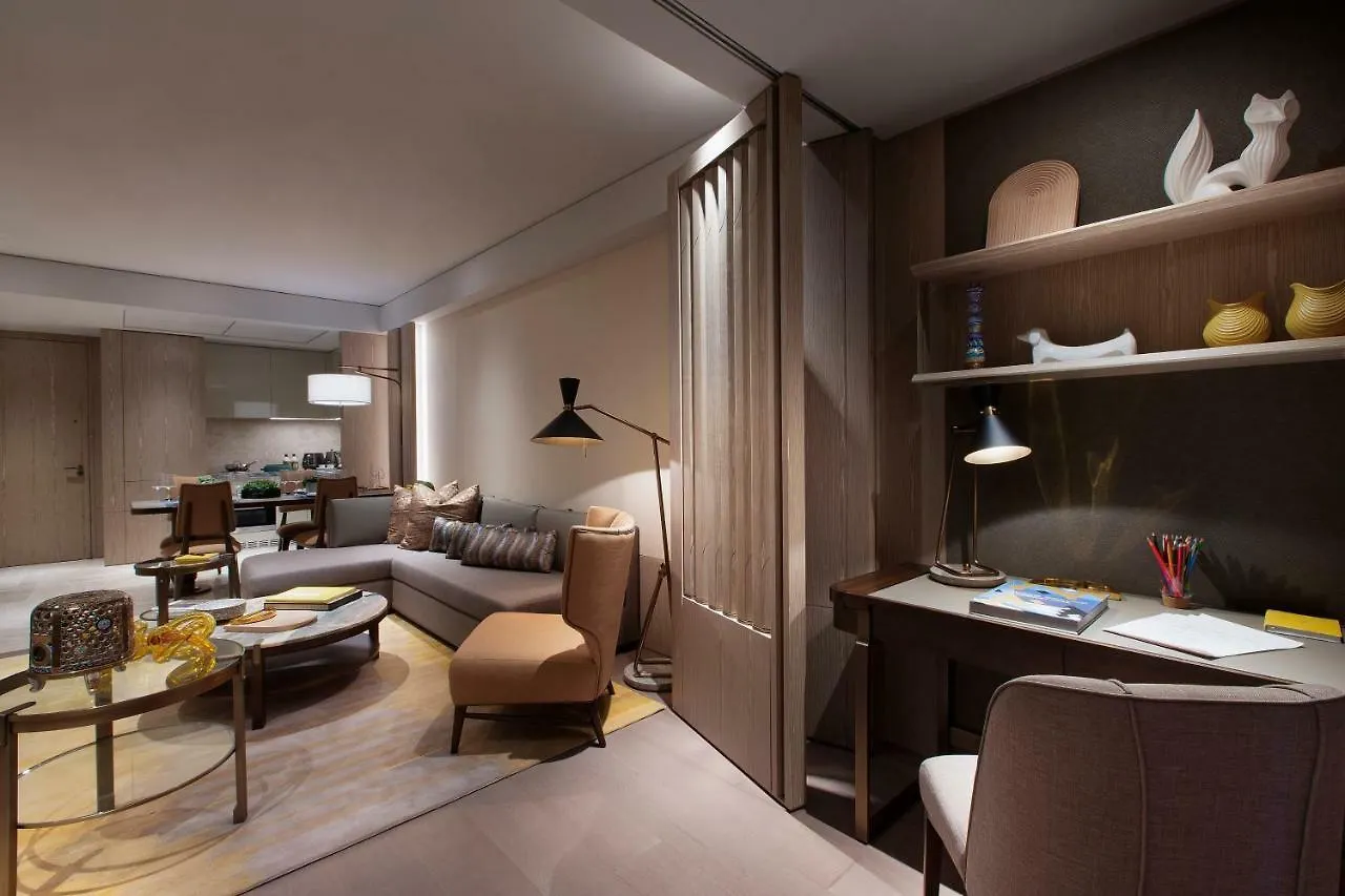 Hotel K11 Artus Hongkong 5*,